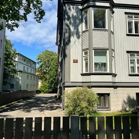 Apartment T's